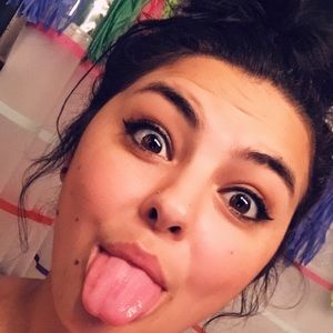 Meet your Posher, Domonique